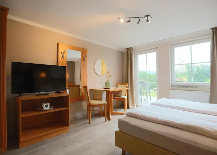 Hofgut Langenborn Wohnen Auf Zeit Moeblierte Aschaffenburg Alzenau Frankfurt 3* Schollkrippen