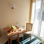 Hofgut Langenborn Wohnen Auf Zeit Moeblierte Aschaffenburg Alzenau Frankfurt Ξενοδοχείο Schollkrippen