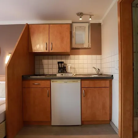 Hotel Hofgut Langenborn Wohnen Auf Zeit Moeblierte Aschaffenburg Alzenau Frankfurt Schollkrippen