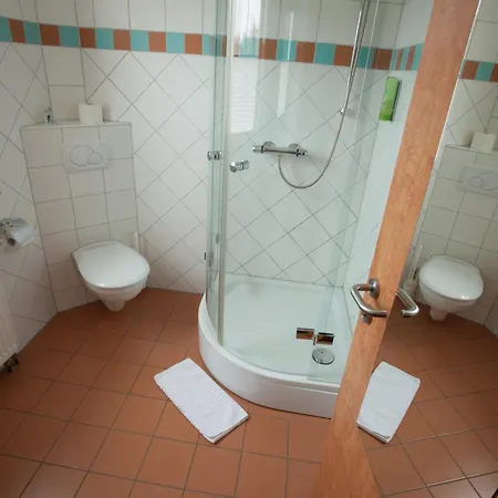 Hofgut Langenborn Wohnen Auf Zeit Moeblierte Aschaffenburg Alzenau Frankfurt 3*