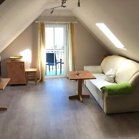 Hofgut Langenborn Wohnen Auf Zeit Moeblierte Aschaffenburg Alzenau Frankfurt 3* Schollkrippen