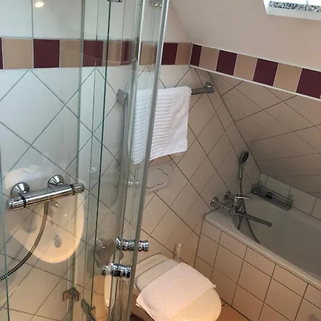 Hofgut Langenborn Wohnen Auf Zeit Moeblierte Aschaffenburg Alzenau Frankfurt Hotel