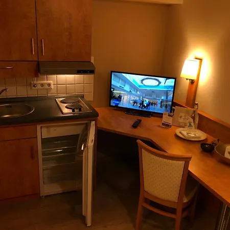 Ξενοδοχείο Hofgut Langenborn Wohnen Auf Zeit Moeblierte Aschaffenburg Alzenau Frankfurt 3*