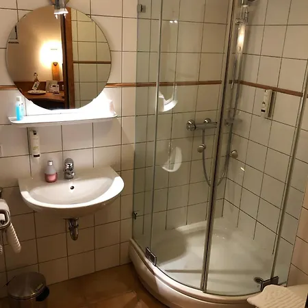 Hotel Hofgut Langenborn Wohnen Auf Zeit Moeblierte Aschaffenburg Alzenau Frankfurt